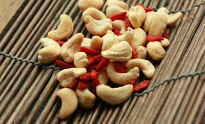 Goji berries & cashews