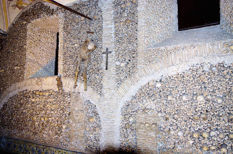 chapel of bones portugal