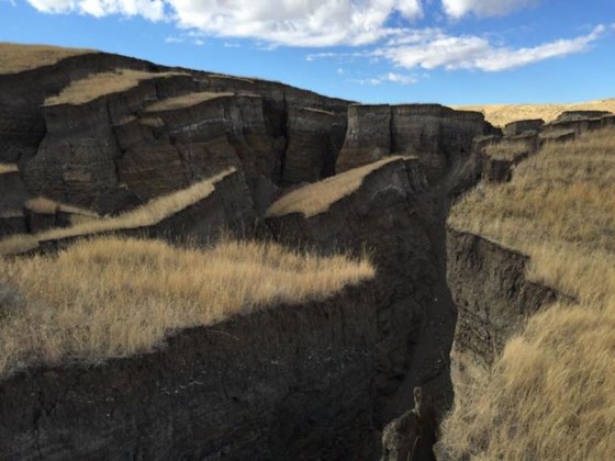 giant crack near Yellowstone in mountain range