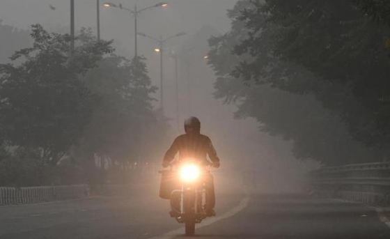 Deadly smog engulfs Indian capital