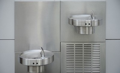 water fountain for drinking